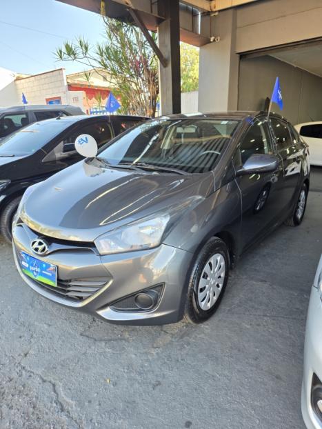 HYUNDAI HB 20 Sedan 1.0 12V 4P FLEX COMFORT PLUS, Foto 2