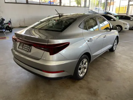 HYUNDAI HB 20 Sedan 1.0 12V 4P FLEX COMFORT PLUS, Foto 4