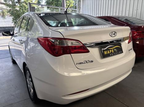 HYUNDAI HB 20 Sedan 1.6 16V 4P FLEX COMFORT PLUS, Foto 4