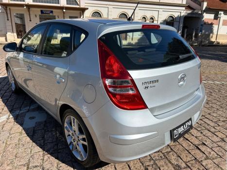 HYUNDAI I30 2.0 16V 4P, Foto 4