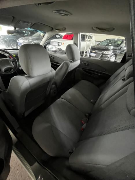 HYUNDAI Tucson 2.0 16V 4P GL, Foto 7