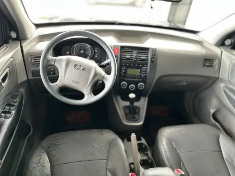 HYUNDAI Tucson 2.0 16V 4P GL, Foto 9