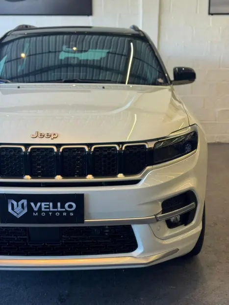 JEEP Commander 1.3 16V 4P FLEX T270 OVERLAND TURBO AUTOM�TICO AT6, Foto 4