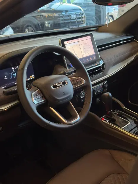 JEEP Commander 1.3 16V 4P FLEX T270 OVERLAND TURBO AUTOM�TICO AT6, Foto 12