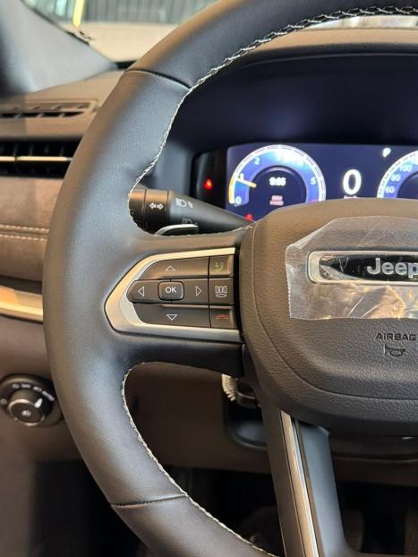 JEEP Commander 1.3 16V 4P FLEX T270 OVERLAND TURBO AUTOM�TICO AT6, Foto 3