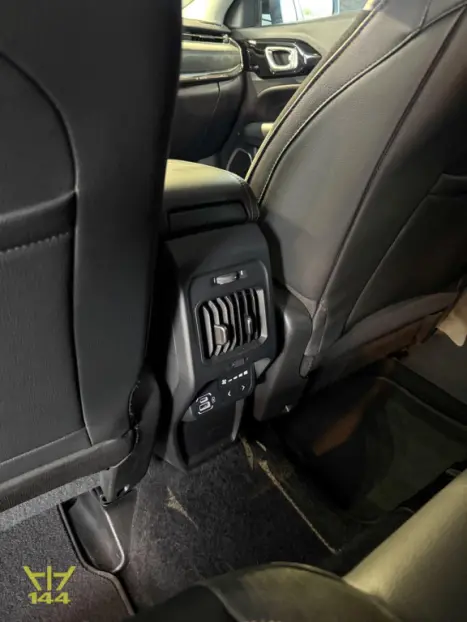 JEEP Commander 1.3 16V 4P FLEX T270 LIMITED TURBO AUTOMÁTICO AT6, Foto 11