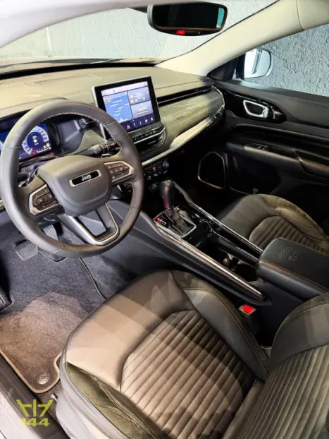 JEEP Commander 1.3 16V 4P FLEX T270 LIMITED TURBO AUTOMÁTICO AT6, Foto 12