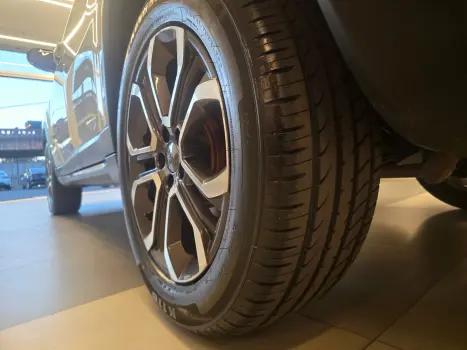 JEEP Commander 1.3 16V 4P FLEX T270 LIMITED TURBO AUTOM�TICO AT6, Foto 10