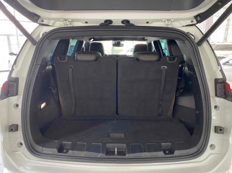 JEEP Commander 2.0 16V 4P TD380 OVERLAND TURBO DIESEL AUTOMTICO, Foto 12