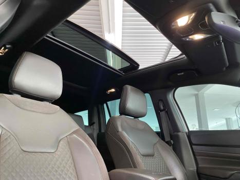JEEP Commander 2.0 16V 4P TD380 OVERLAND TURBO DIESEL AUTOMTICO, Foto 16