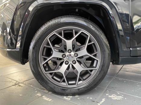 JEEP Commander 2.0 16V 4P TD380 OVERLAND TURBO DIESEL AUTOMÁTICO, Foto 7 JEEP Commander 2.0 16V 4P TD380 OVERLAND TURBO DIESEL AUTOMÁTICO, Foto 7