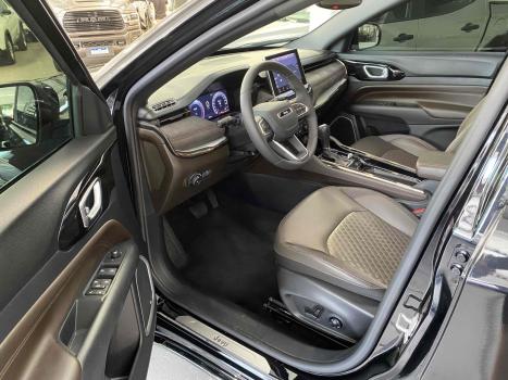 JEEP Commander 2.0 16V 4P TD380 OVERLAND TURBO DIESEL AUTOMÁTICO, Foto 8 JEEP Commander 2.0 16V 4P TD380 OVERLAND TURBO DIESEL AUTOMÁTICO, Foto 8