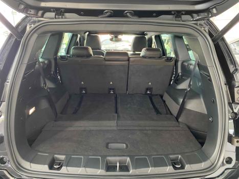 JEEP Commander 2.0 16V 4P TD380 OVERLAND TURBO DIESEL AUTOMÁTICO, Foto 13 JEEP Commander 2.0 16V 4P TD380 OVERLAND TURBO DIESEL AUTOMÁTICO, Foto 13