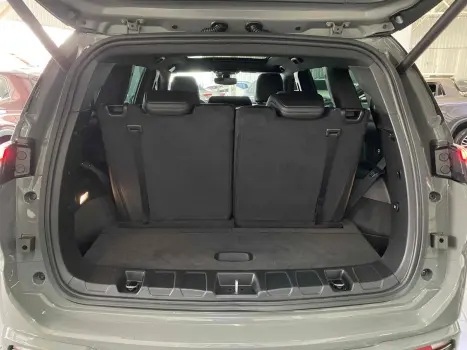 JEEP Commander 2.0 16V 4P HURRICANE 4 TURBO BLACKHAWK AUTOMTICO, Foto 13