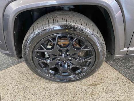 JEEP Commander 2.0 16V 4P TD380 OVERLAND 4X4 TURBO DIESEL AUTOM�TICO AT9, Foto 7