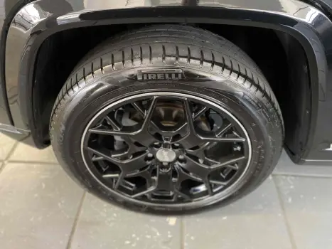 JEEP Commander 2.0 16V 4P TD380 OVERLAND 4X4 TURBO DIESEL AUTOM�TICO AT9, Foto 7