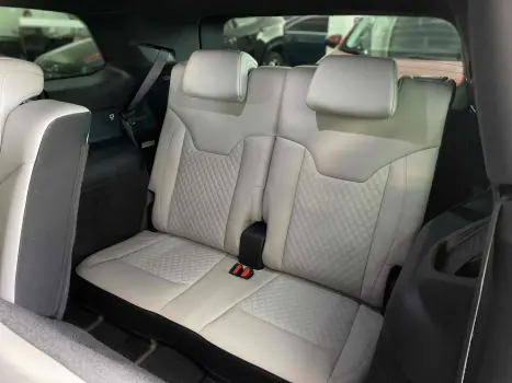 JEEP Commander 2.0 16V 4P TD380 OVERLAND 4X4 TURBO DIESEL AUTOM�TICO AT9, Foto 12