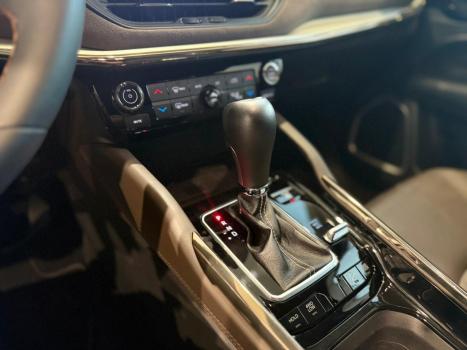 JEEP Commander 2.0 16V 4P HURRICANE 4 OVERLAND TURBO 4X4 AUTOM�TICO AT9, Foto 15