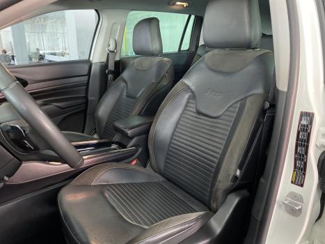 JEEP Commander 2.0 16V 4P TD380 LIMITED TURBO DIESEL AUTOM�TICO AT9, Foto 9