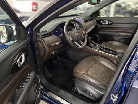 JEEP Commander 2.0 16V 4P TD380 OVERLAND 4X4 TURBO DIESEL AUTOM�TICO AT9, Foto 8