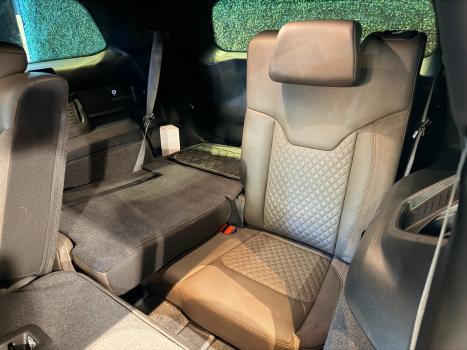JEEP Commander 2.0 16V 4P TD380 OVERLAND 4X4 TURBO DIESEL AUTOM�TICO AT9, Foto 5