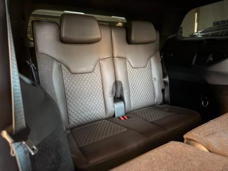 JEEP Commander 2.0 16V 4P TD380 OVERLAND 4X4 TURBO DIESEL AUTOM�TICO AT9, Foto 13
