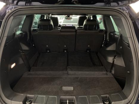 JEEP Commander 2.0 16V 4P TD380 OVERLAND 4X4 TURBO DIESEL AUTOMÁTICO AT9, Foto 13