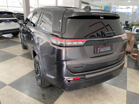 JEEP Commander 2.0 16V 4P TD380 OVERLAND 4X4 TURBO DIESEL AUTOMÁTICO AT9, Foto 4