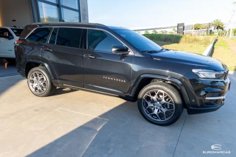 JEEP Commander 2.0 16V 4P TD380 OVERLAND 4X4 TURBO DIESEL AUTOMÁTICO AT9, Foto 2