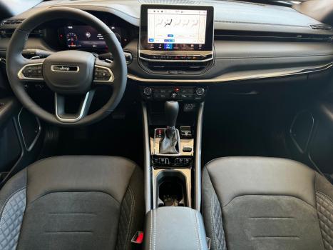 JEEP Compass 2.0 16V 4P HURRICANE 4 TURBO BLACKHAWK AUTOMTICO AT9, Foto 20
