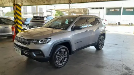 JEEP Compass 2.0 16V 4P 350 LONGITUDE 4X4 TURBO DIESEL AUTOMÁTICO, Foto 3 JEEP Compass 2.0 16V 4P 350 LONGITUDE 4X4 TURBO DIESEL AUTOMÁTICO, Foto 3