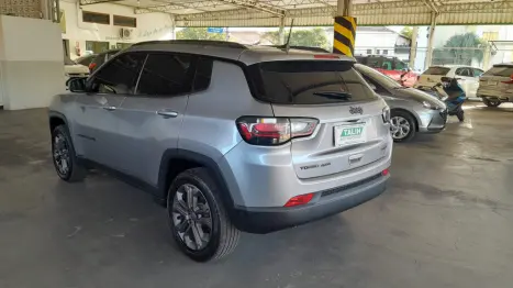 JEEP Compass 2.0 16V 4P 350 LONGITUDE 4X4 TURBO DIESEL AUTOMÁTICO, Foto 8 JEEP Compass 2.0 16V 4P 350 LONGITUDE 4X4 TURBO DIESEL AUTOMÁTICO, Foto 8