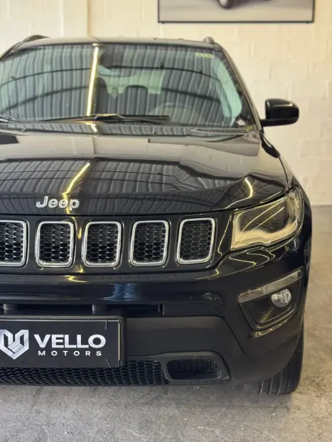 JEEP Compass 2.0 16V 4P 350 LONGITUDE 4X4 TURBO DIESEL AUTOM�TICO, Foto 2