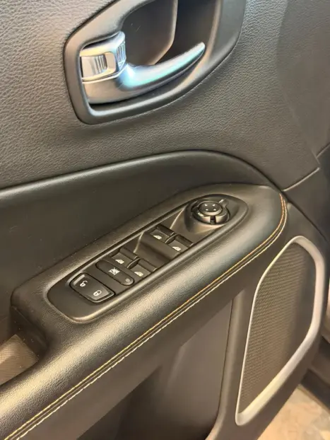 JEEP Compass 2.0 16V 4P LONGITUDE FLEX AUTOM�TICO, Foto 14
