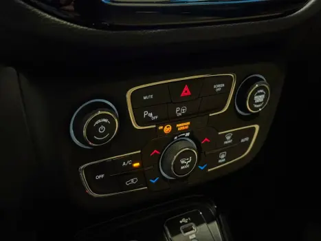 JEEP Compass 2.0 16V 4P LIMITED TURBO DIESEL 4X4 AUTOM�TICO, Foto 17
