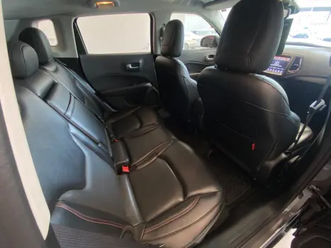 JEEP Compass 2.0 16V 4P TRAILHAWK TURBO DIESEL 4X4 AUTOM�TICO, Foto 17