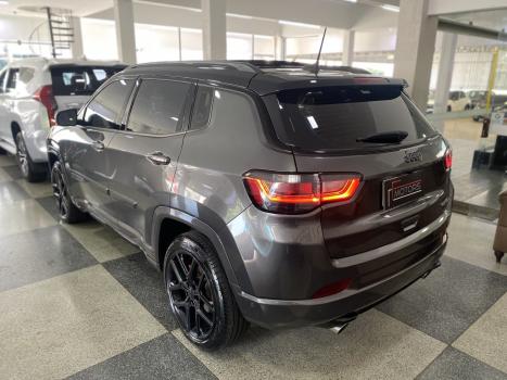 JEEP Compass 2.0 16V 4P HURRICANE 4 TURBO BLACKHAWK AUTOMÁTICO AT9, Foto 6