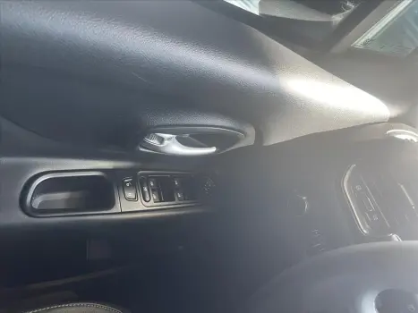 JEEP Renegade 1.3 16V 4P FLEX T270 LONGITUDE TURBO AUTOMTICO, Foto 9