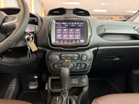 JEEP Renegade 1.3 16V 4P FLEX T270 LONGITUDE TURBO AUTOM�TICO, Foto 8