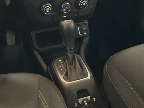 JEEP Renegade 1.3 16V 4P FLEX T270 SPORT TURBO AUTOM�TICO, Foto 17