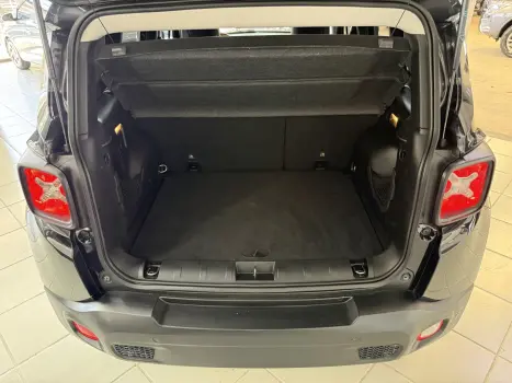JEEP Renegade 1.8 16V 4P LIMITED FLEX AUTOM�TICO, Foto 18