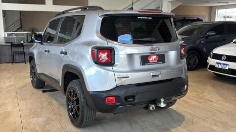 JEEP Renegade 2.0 16V 4P TURBO DIESEL MOAB 4X4 AUTOMTICO, Foto 4