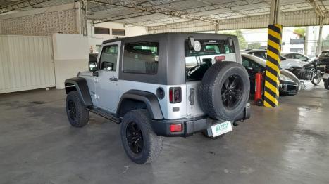 JEEP Wrangler 3.8 V6 12V SPORT TETO RGIDO AUTOMTICO, Foto 8
