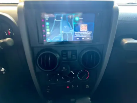 JEEP Wrangler 3.8 V6 12V SPORT TETO RGIDO AUTOMTICO, Foto 15