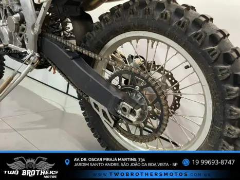 KAWASAKI KLX 450 R, Foto 10