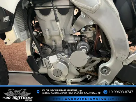 KAWASAKI KLX 450 R, Foto 8