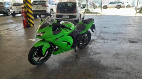 KAWASAKI Ninja 250 R, Foto 3