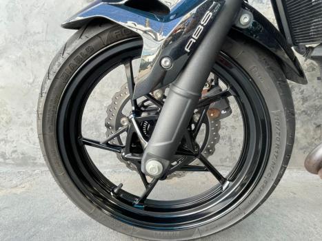 KAWASAKI Z 400 ABS, Foto 7