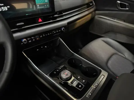 KIA Carnival , Foto 12