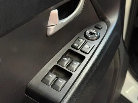 KIA Sportage 2.0 16V 4P EX 4X4 FLEX AUTOM�TICO, Foto 7